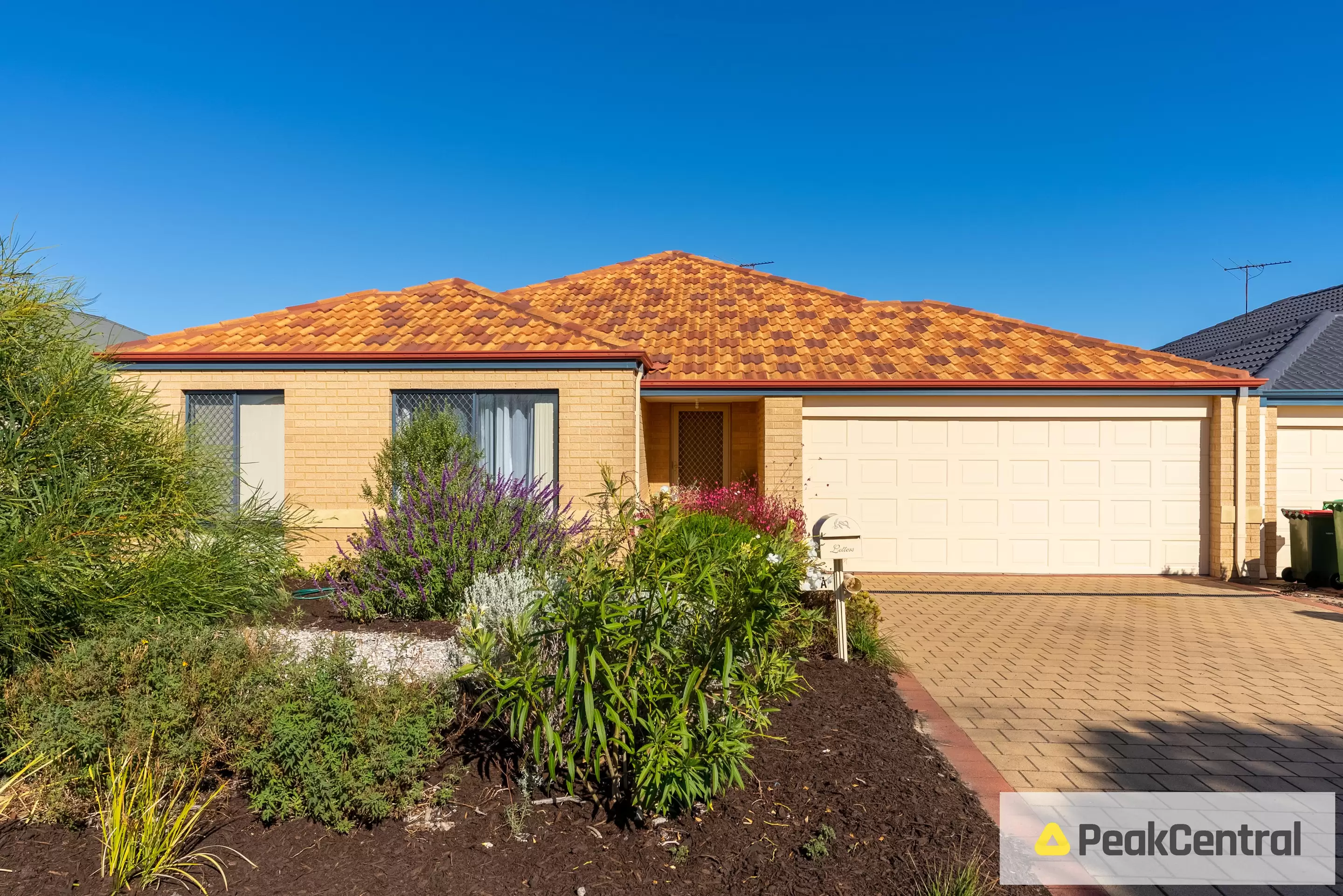 14A Springdale Boulevard, Secret Harbour For Lease by Peak Central Property Group - image 2