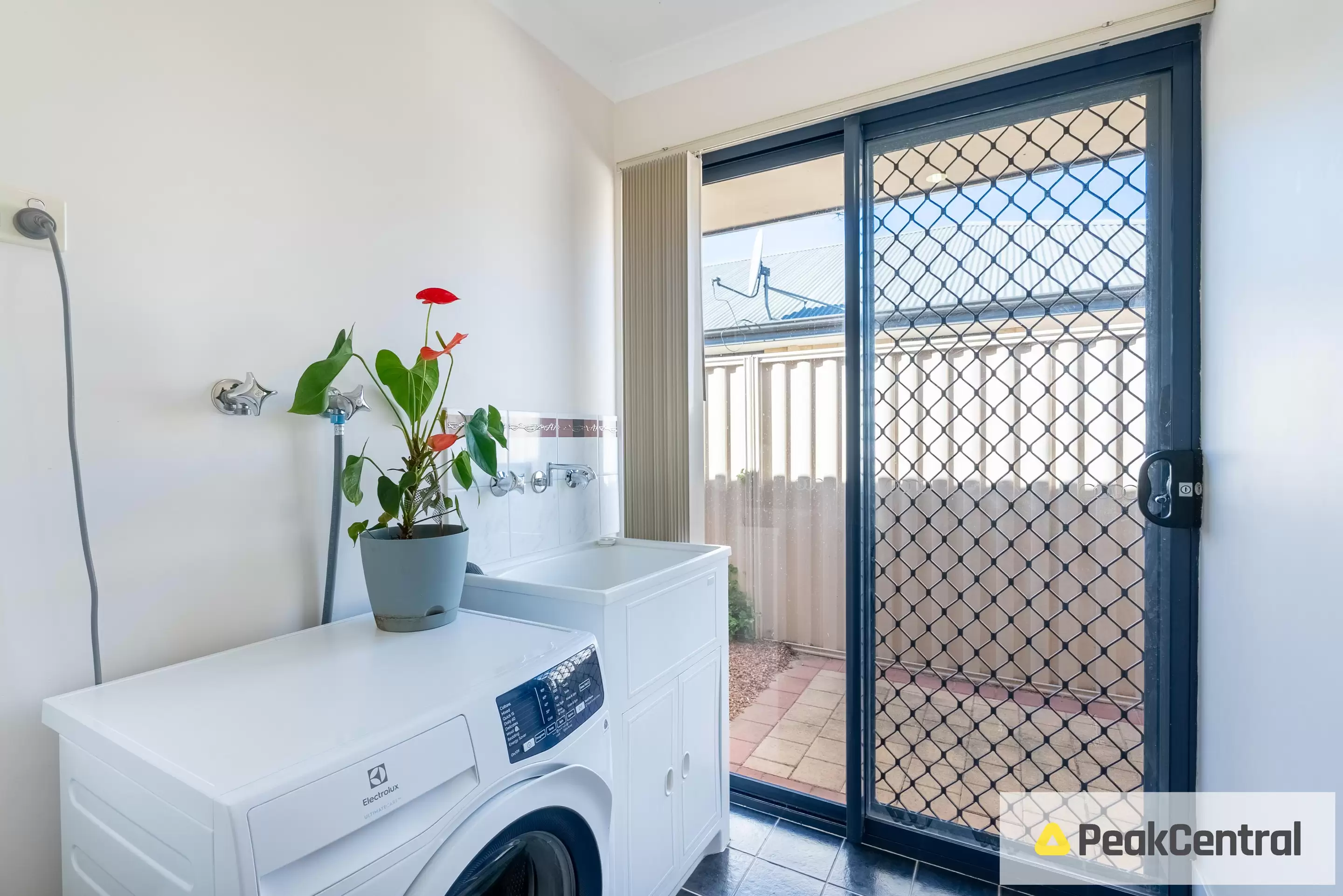 14A Springdale Boulevard, Secret Harbour For Lease by Peak Central Property Group - image 23