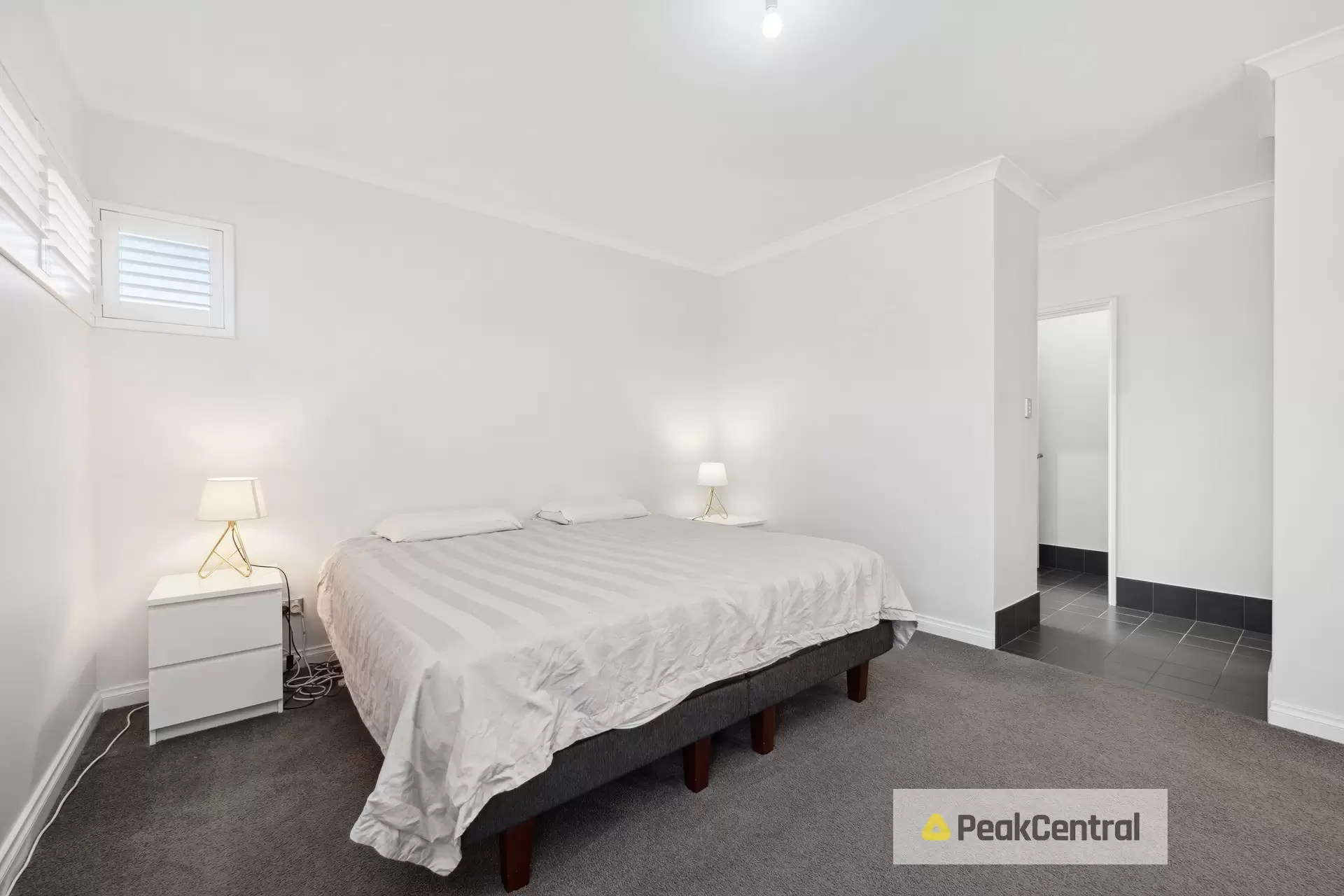 14 Bronzite Road, Treeby Sold by Peak Central Property Group - image 10