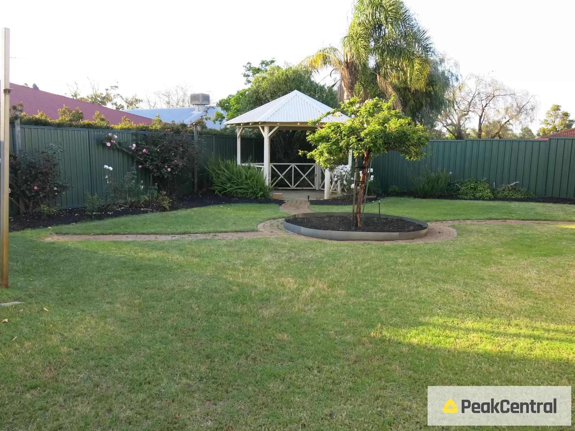 17 Bodella Gardens, Atwell Sold by Peak Central Property Group - image 1