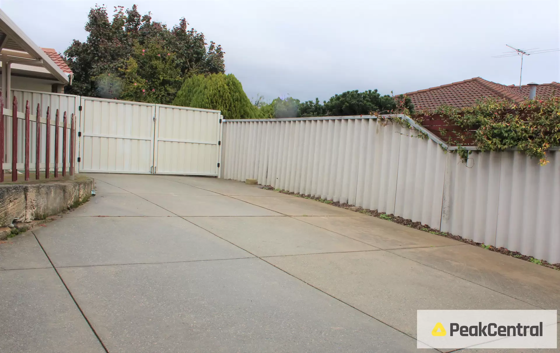 131 Yangebup Road, Yangebup Sold by Peak Central Property Group - image 1