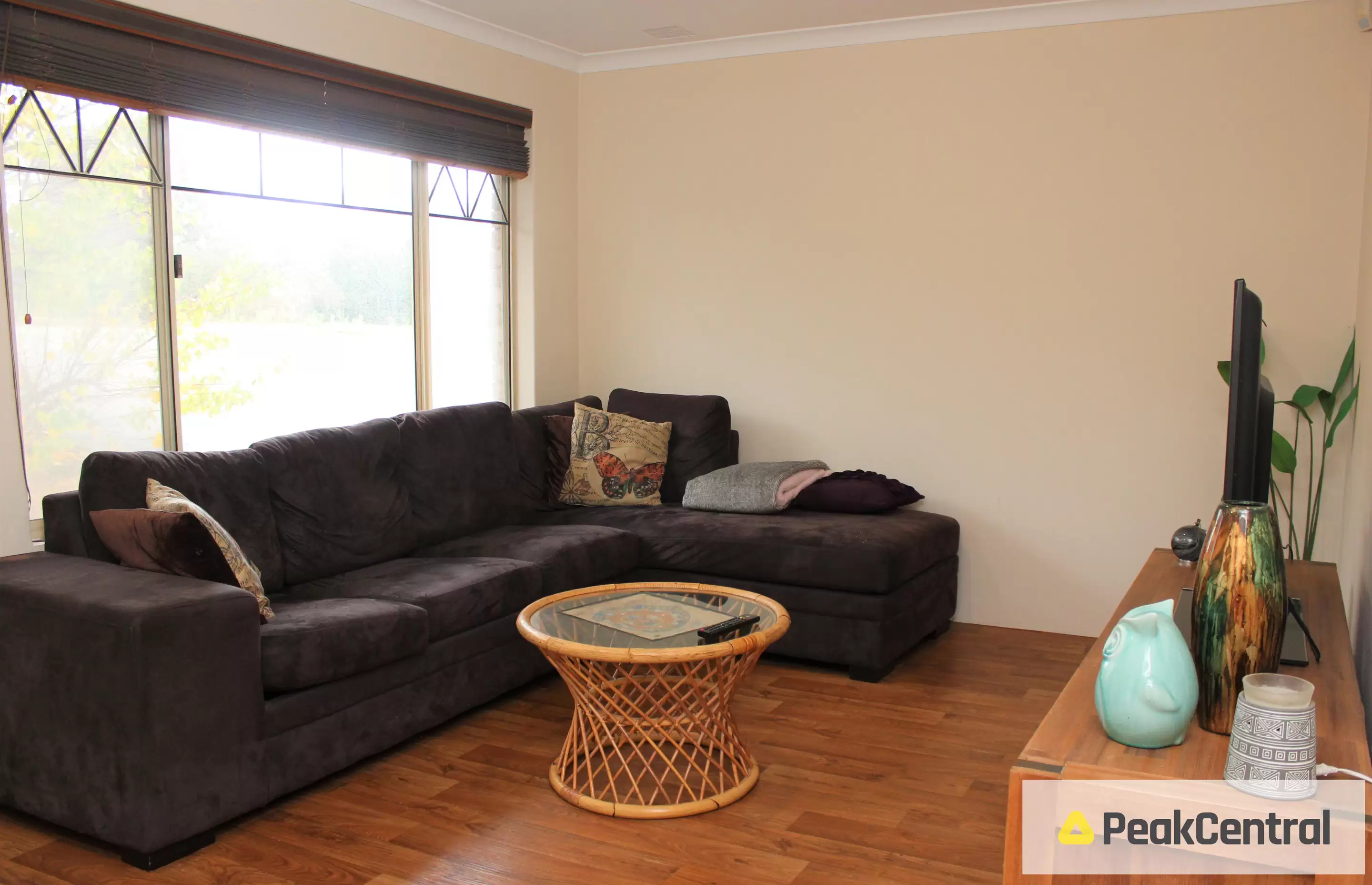 131 Yangebup Road, Yangebup Sold by Peak Central Property Group - image 2