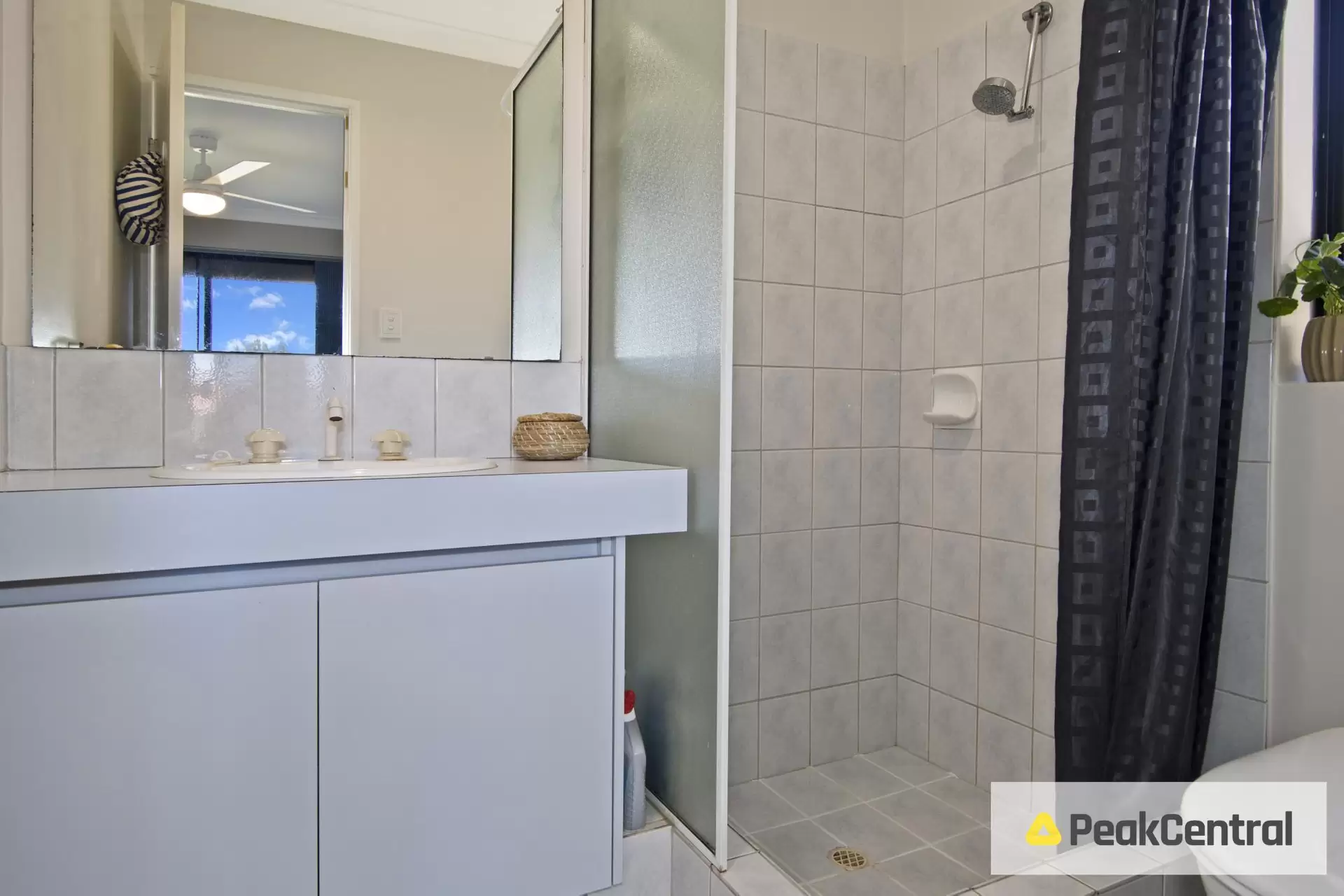 10 Morlaix Mews, Port Kennedy Sold by Peak Central Property Group - image 1