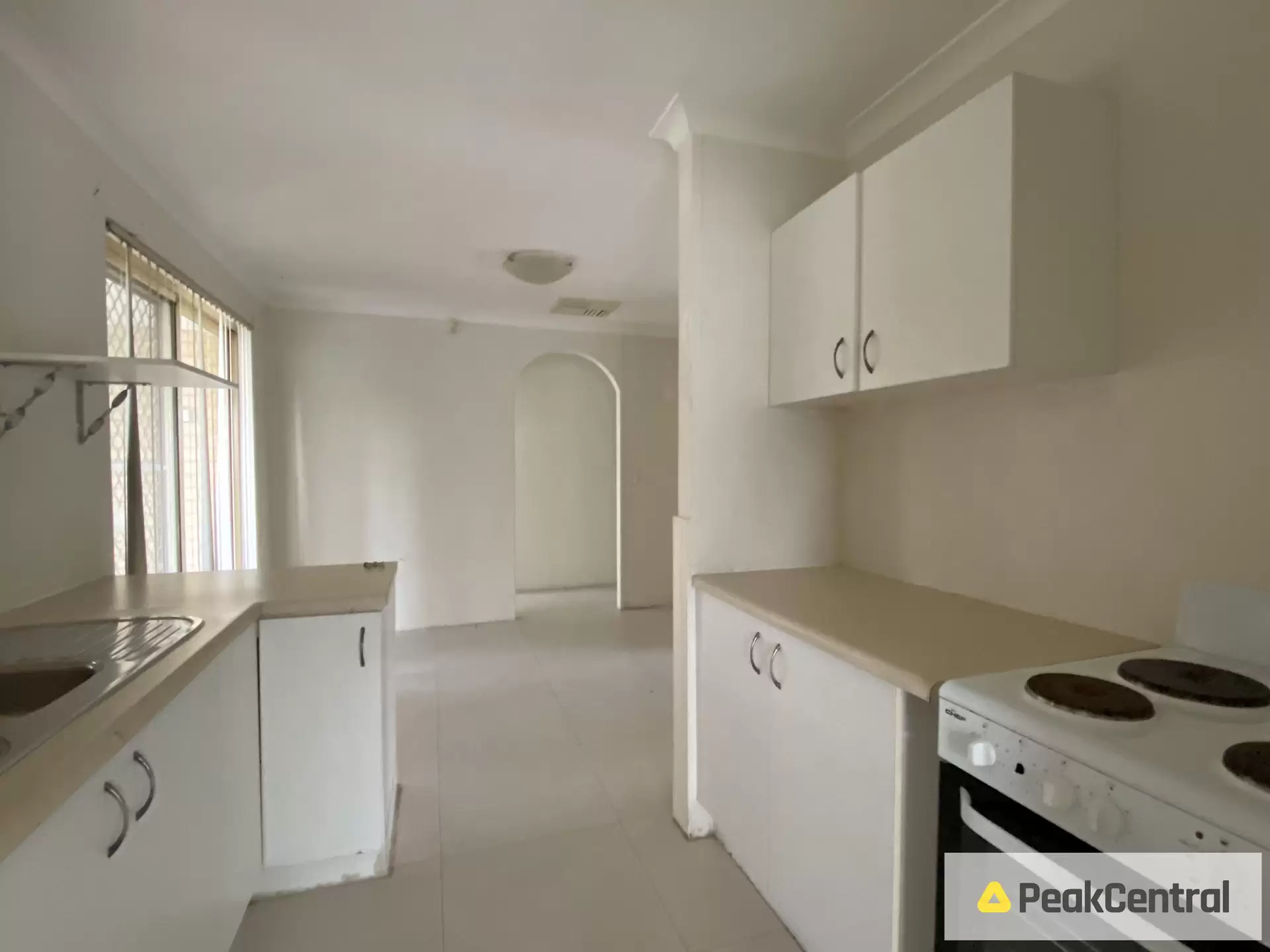 30 Candish Grove, Seville Grove Sold by Peak Central Property Group - image 1