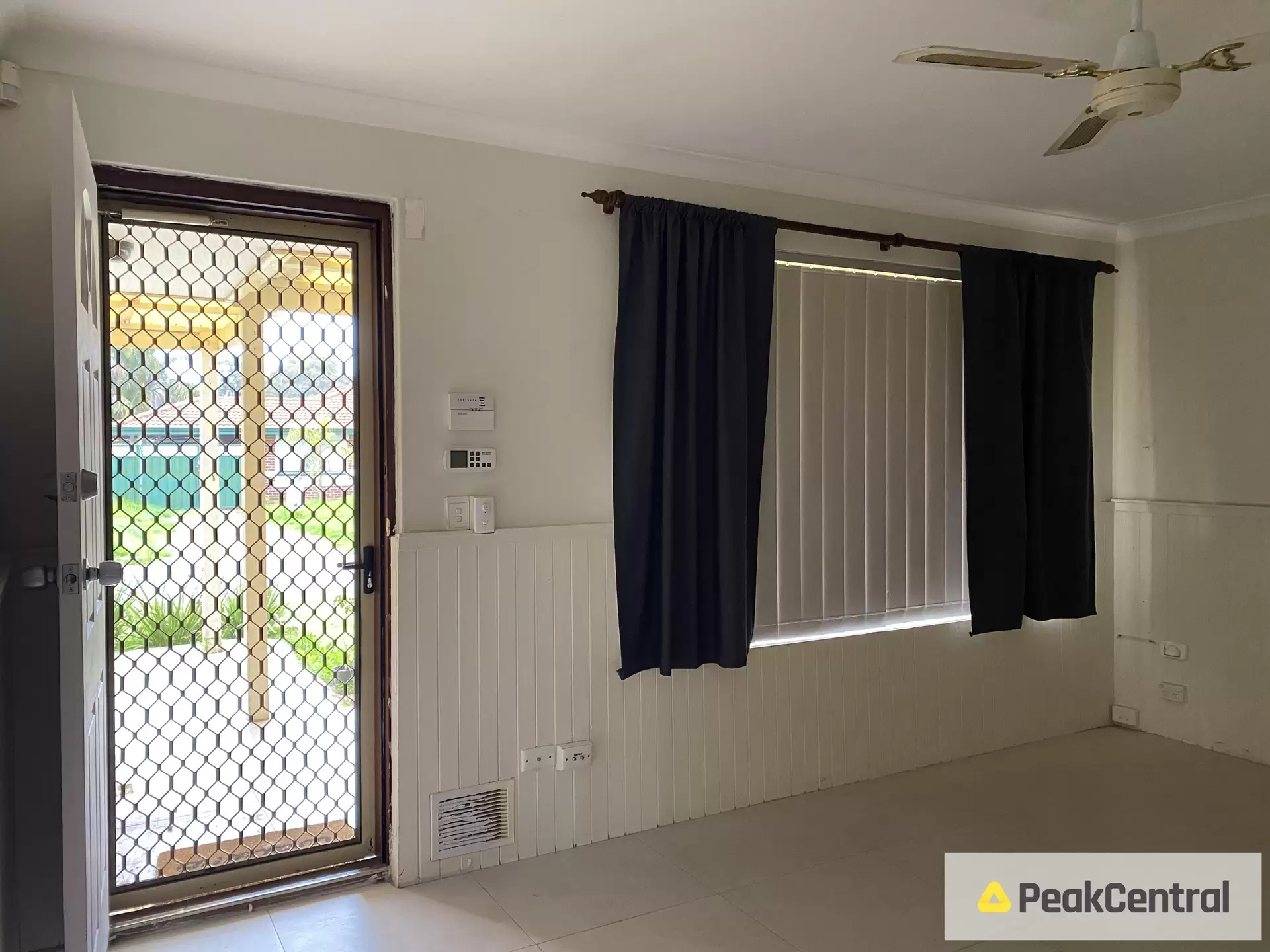 30 Candish Grove, Seville Grove Sold by Peak Central Property Group - image 1