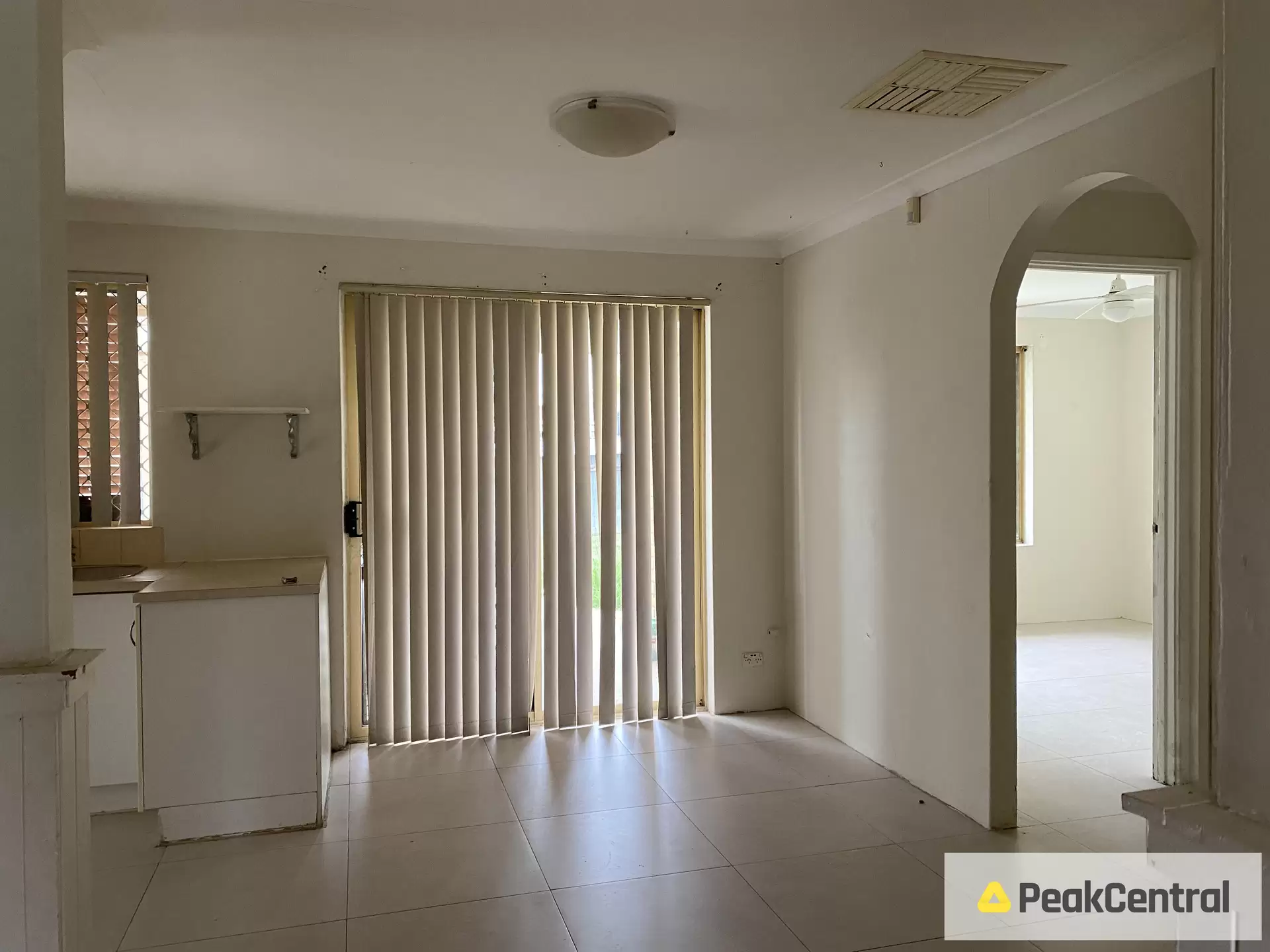 30 Candish Grove, Seville Grove Sold by Peak Central Property Group - image 1