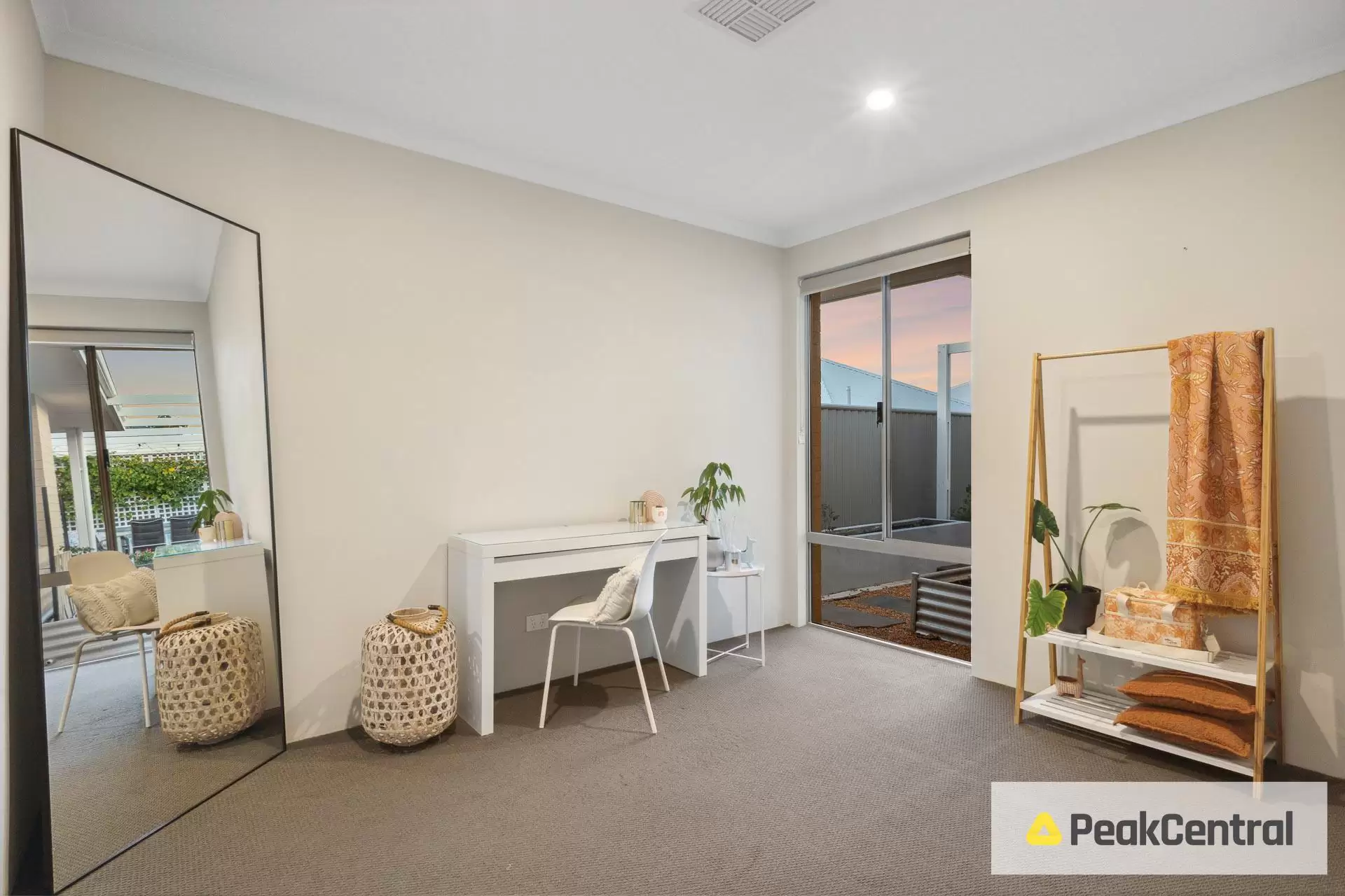 56 Tiliqua Crescent, Wandi Sold by Peak Central Property Group - image 13