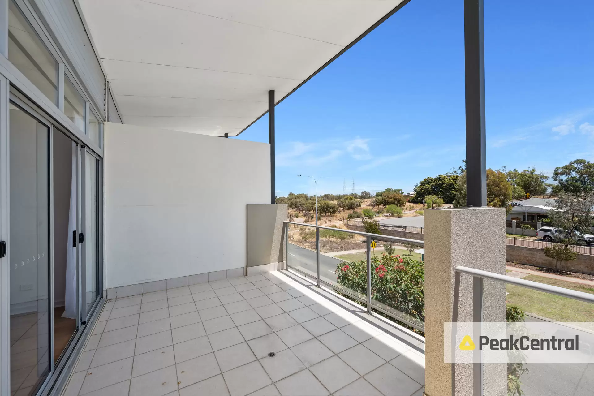 18/105 Wentworth Parade, Success Sold by Peak Central Property Group - image 4