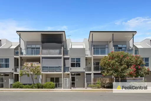 18/105 Wentworth Parade, Success Sold by Peak Central Property Group