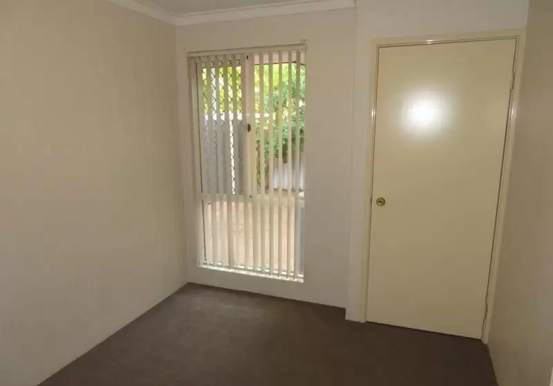 6/11 Kimberley Street, Belmont Sold by Peak Central Property Group - image 11