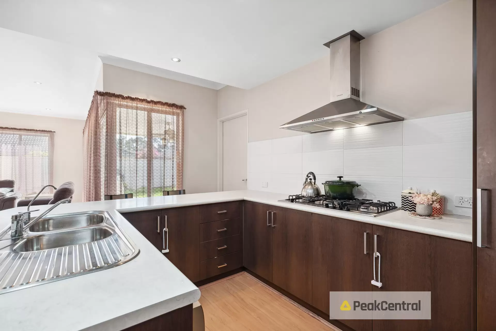14 Tulip Way, East Cannington Sold by Peak Central Property Group - image 3