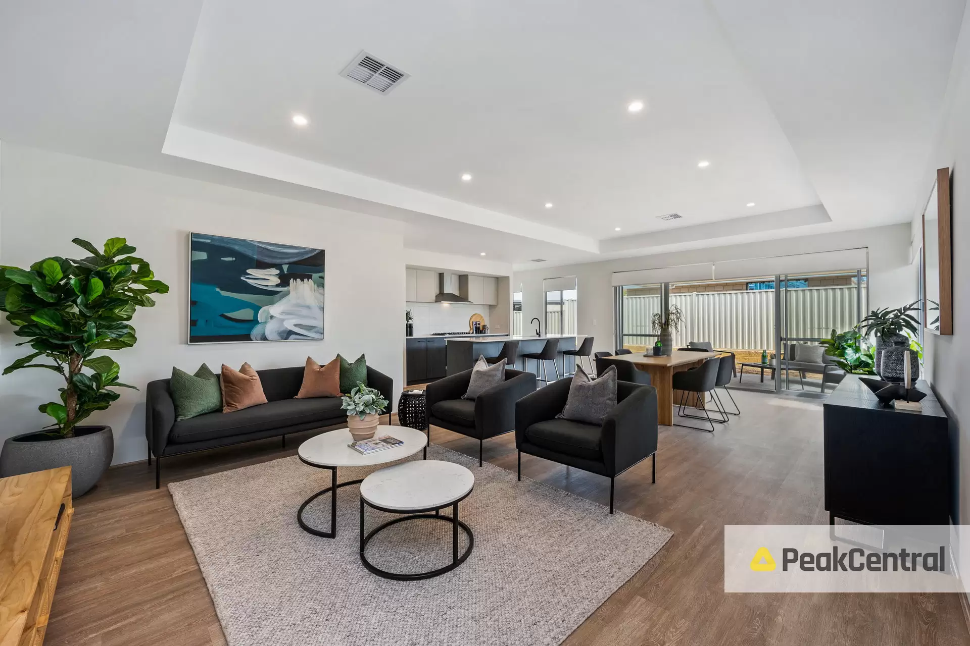 18 Raffles Way, Golden Bay Sold by Peak Central Property Group - image 1