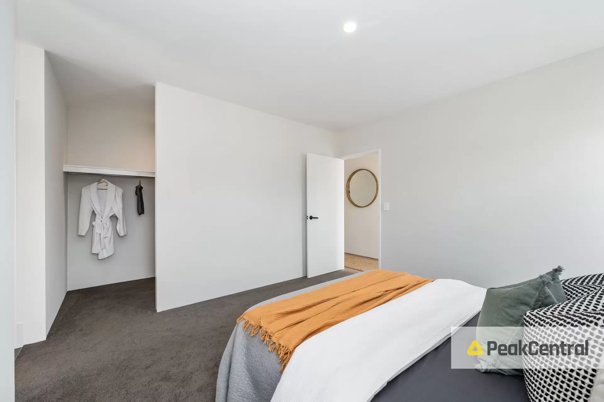 18 Raffles Way, Golden Bay Sold by Peak Central Property Group - image 21