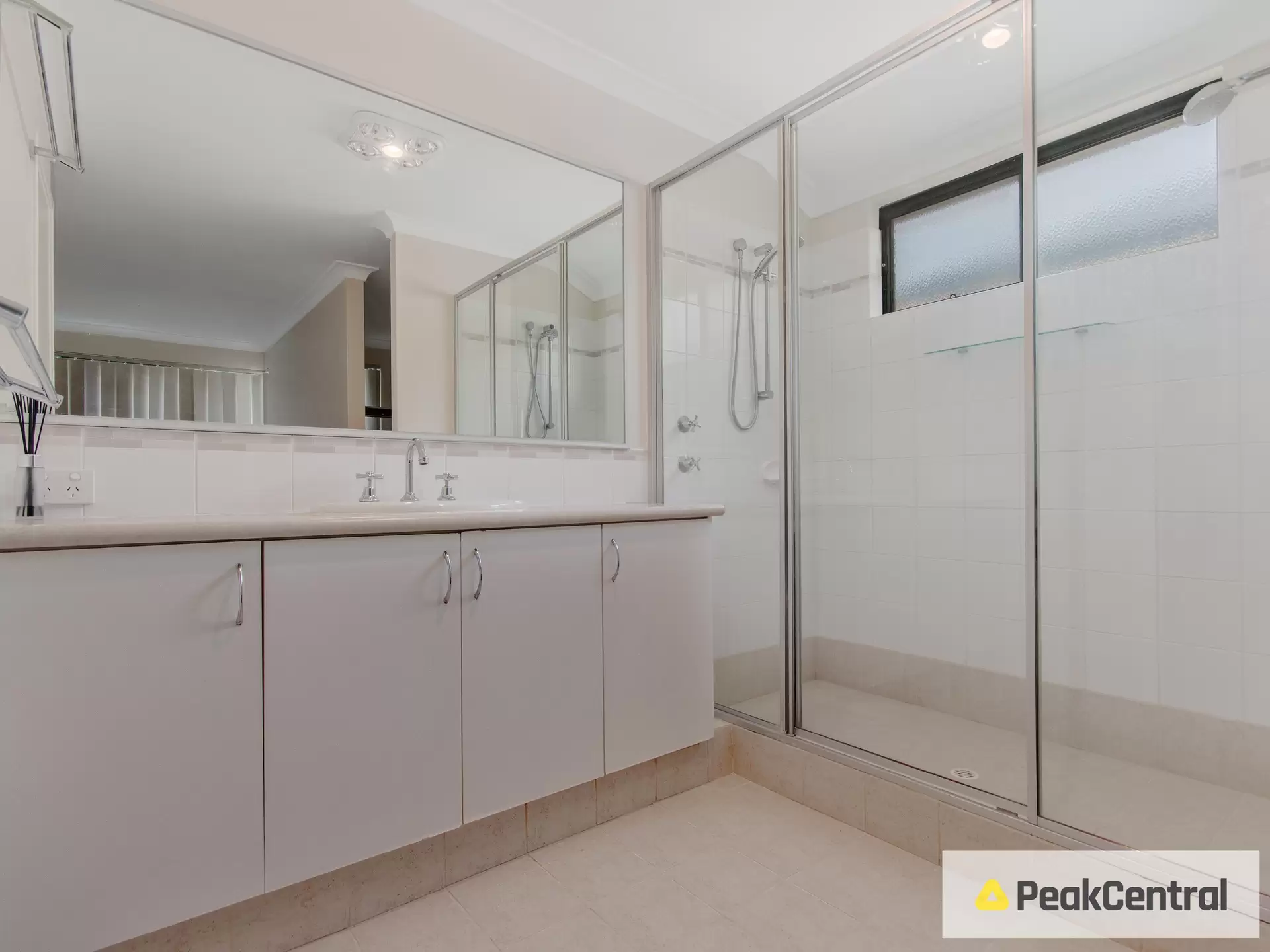 7 Lucky Bay Road, Secret Harbour Sold by Peak Central Property Group - image 1