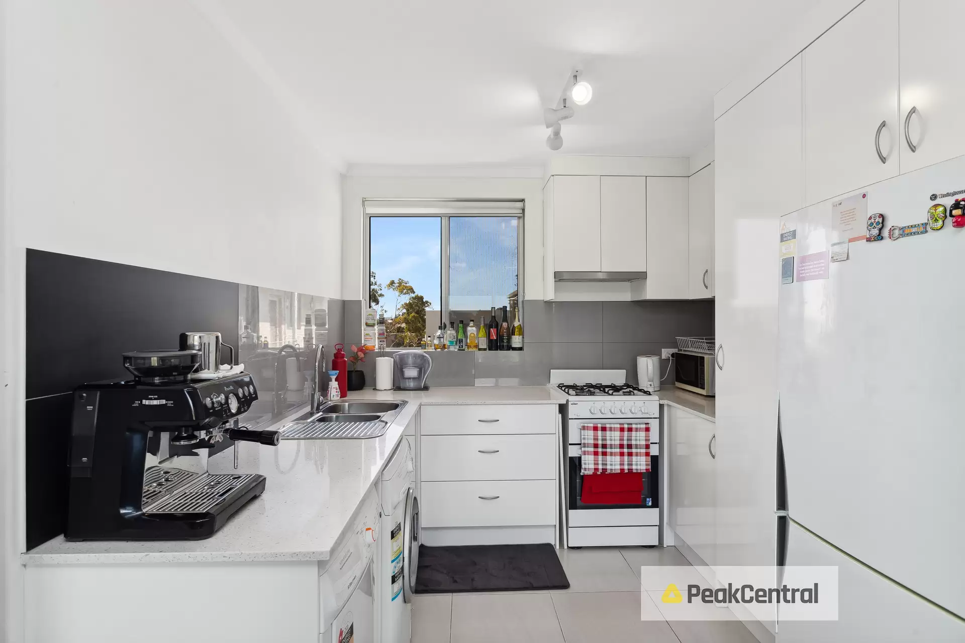 28/59 King George Street, Victoria Park Sold by Peak Central Property Group - image 1