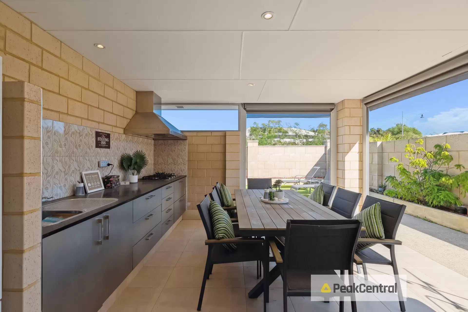 10 Hermitage View, Secret Harbour Sold by Peak Central Property Group - image 1