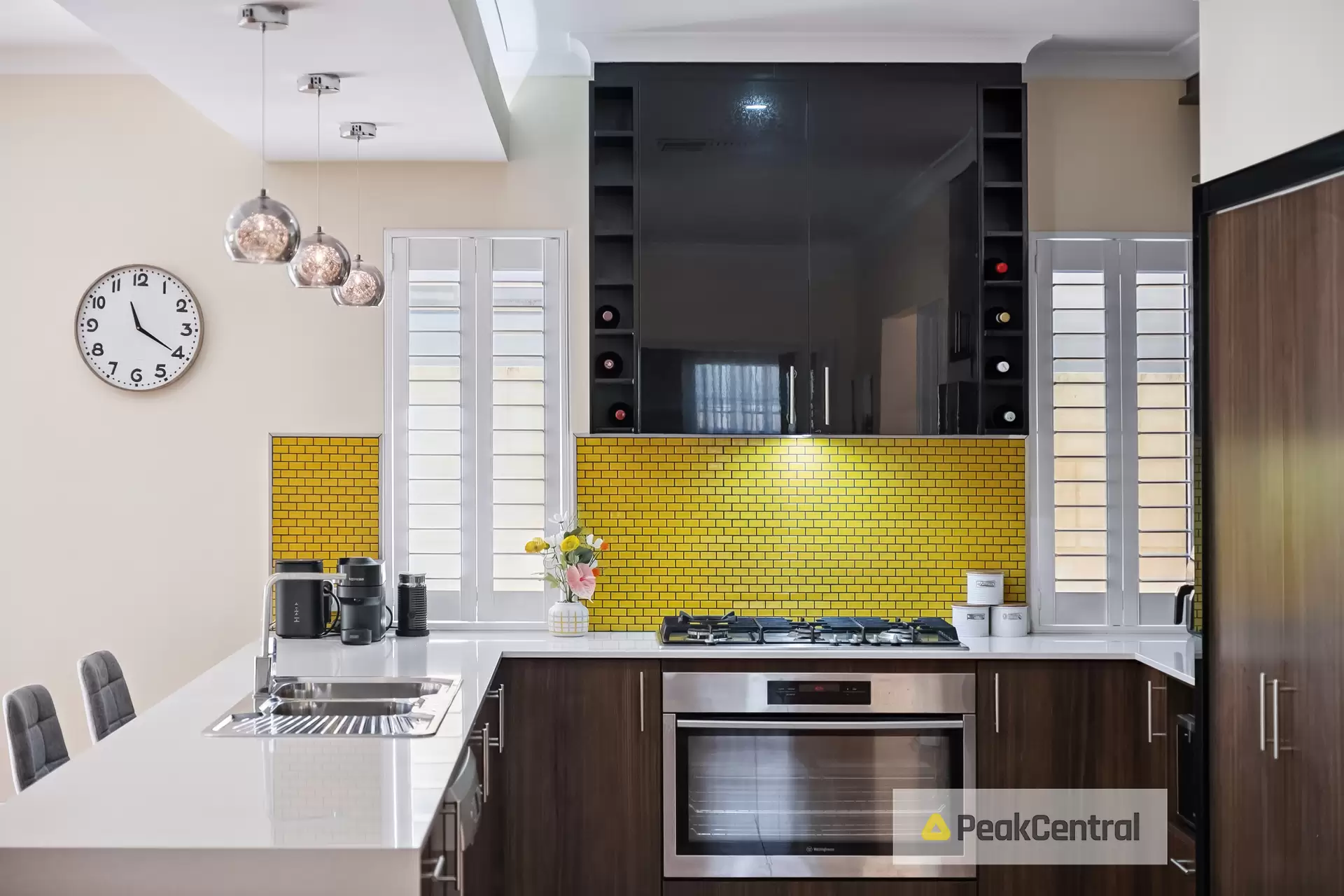 10 Hermitage View, Secret Harbour Sold by Peak Central Property Group - image 1