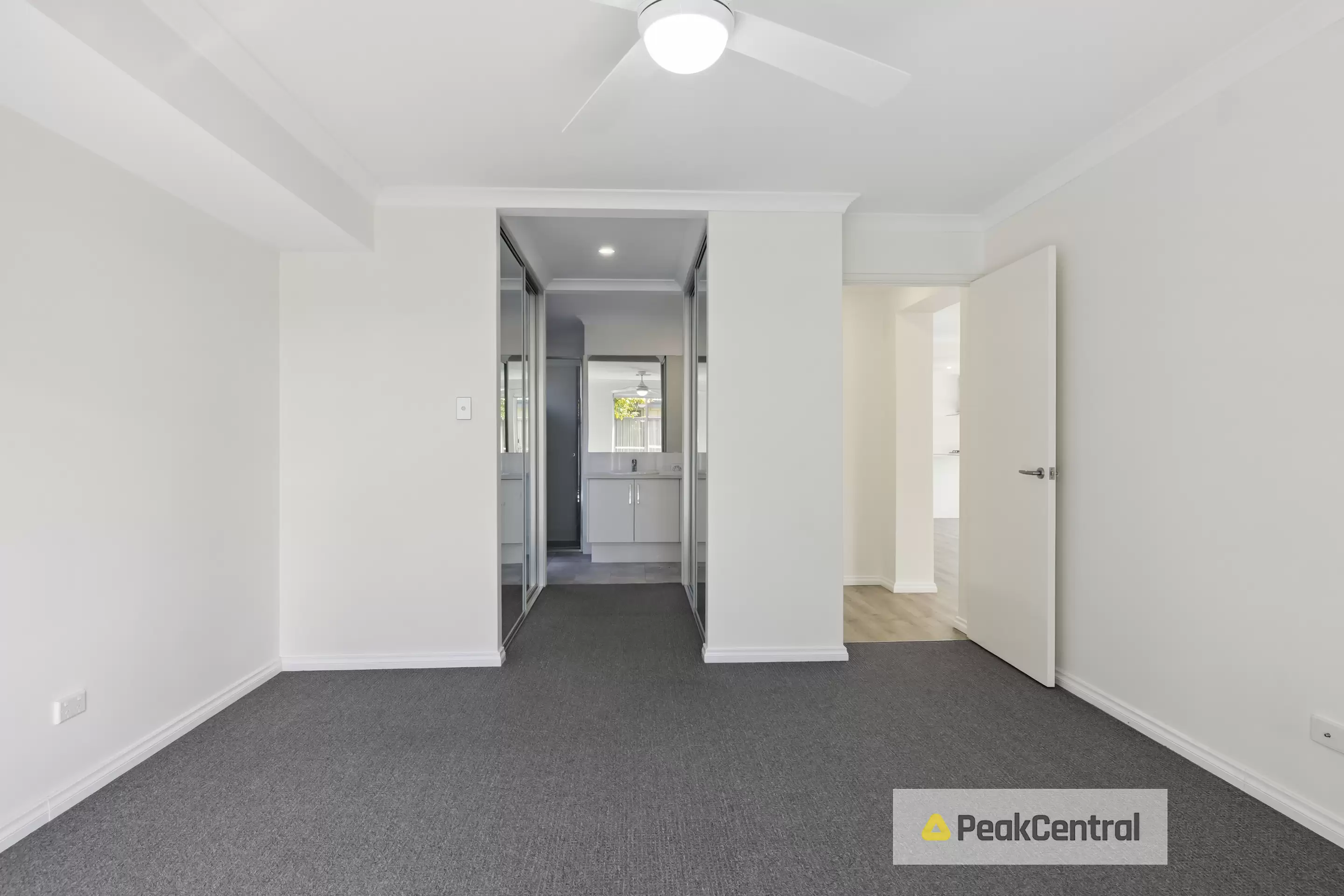 30 Wintergreen Crescent, Treeby Sold by Peak Central Property Group - image 8