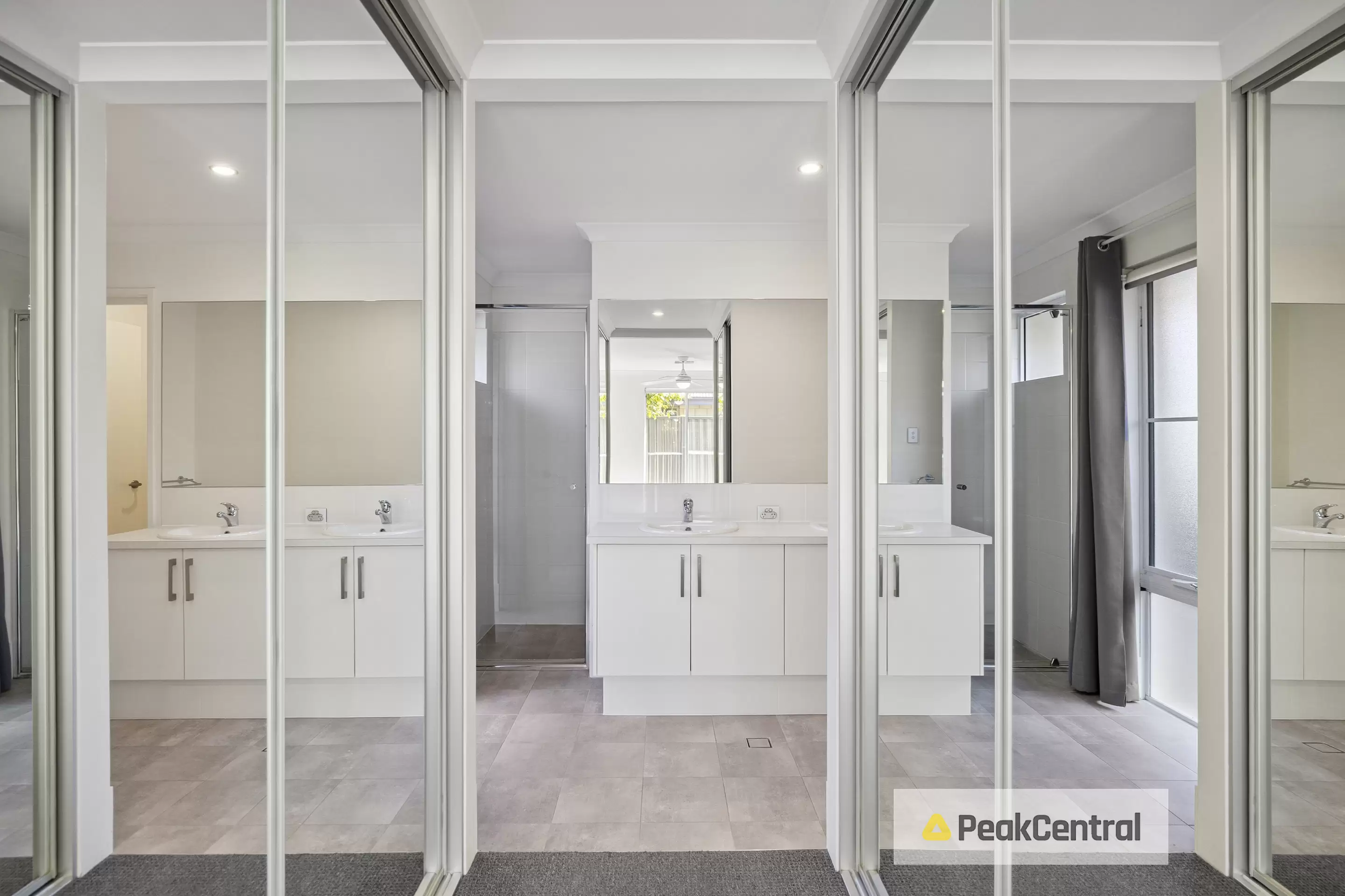 30 Wintergreen Crescent, Treeby Sold by Peak Central Property Group - image 9