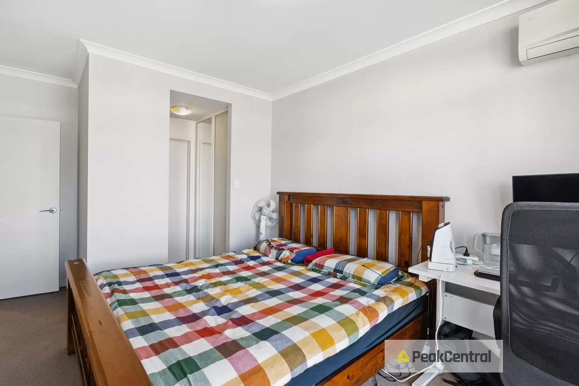 24/105 Wentworth Parade, Success Sold by Peak Central Property Group - image 1