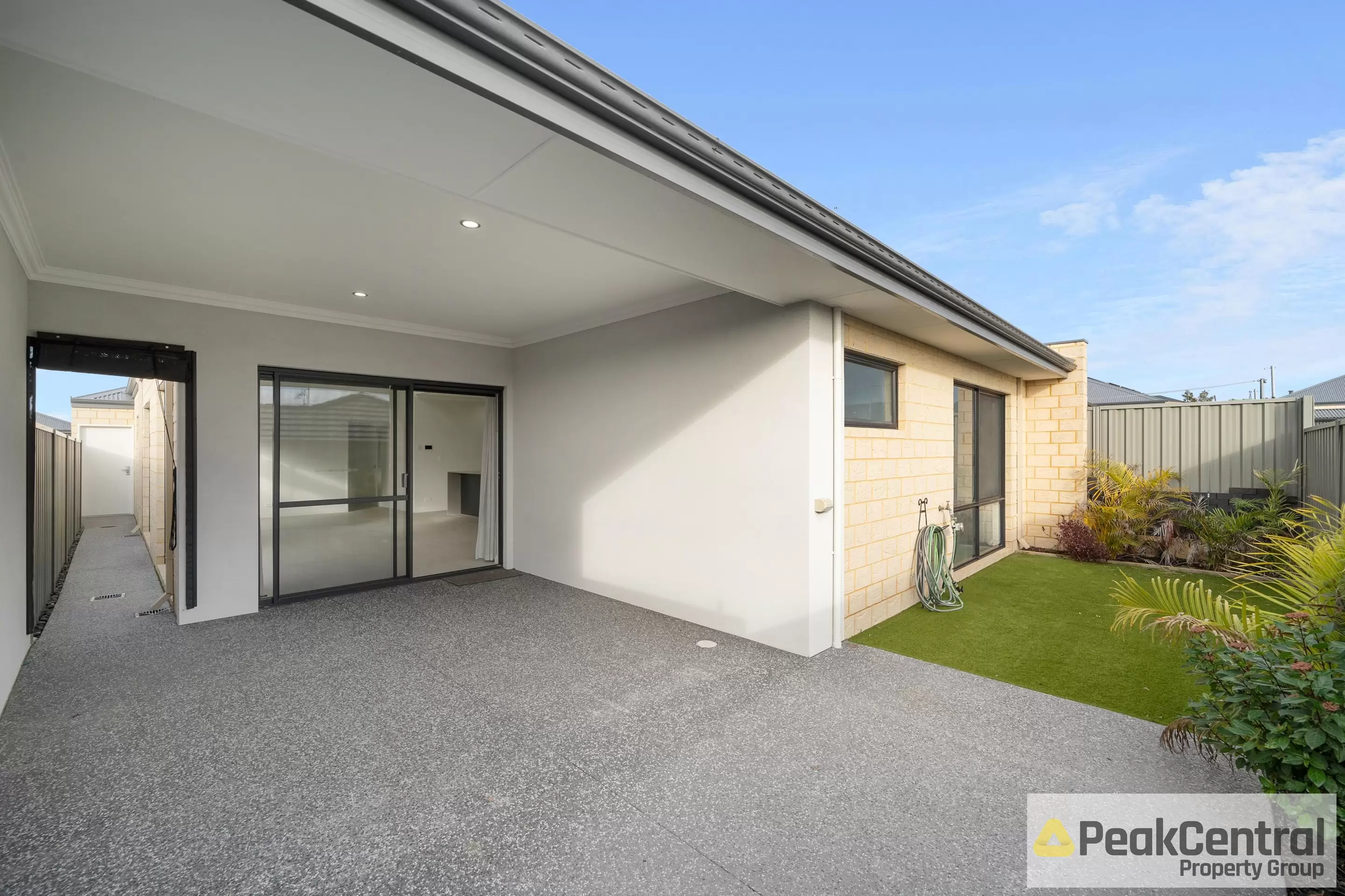 9 Baxteri Way, Hammond Park Leased by Peak Central Property Group - image 10