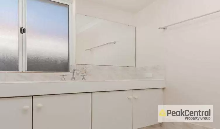 4 Azure Lane, Warnbro Sold by Peak Central Property Group - image 10