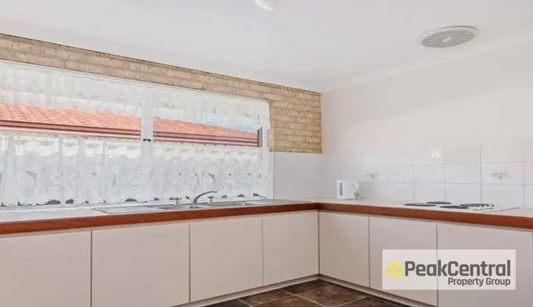 4 Azure Lane, Warnbro Sold by Peak Central Property Group - image 8