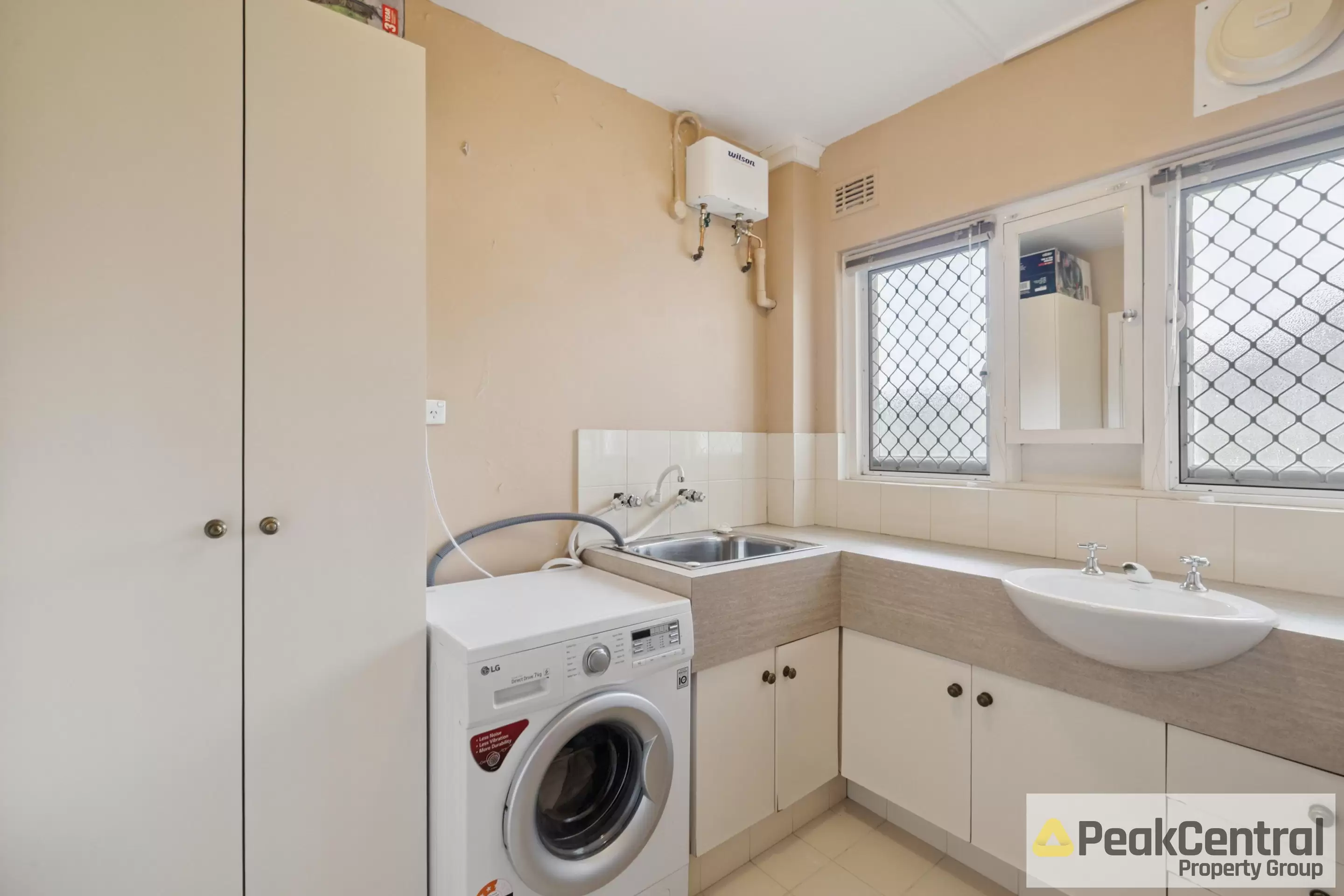 2/245 Coode Street, Como Sold by Peak Central Property Group - image 7