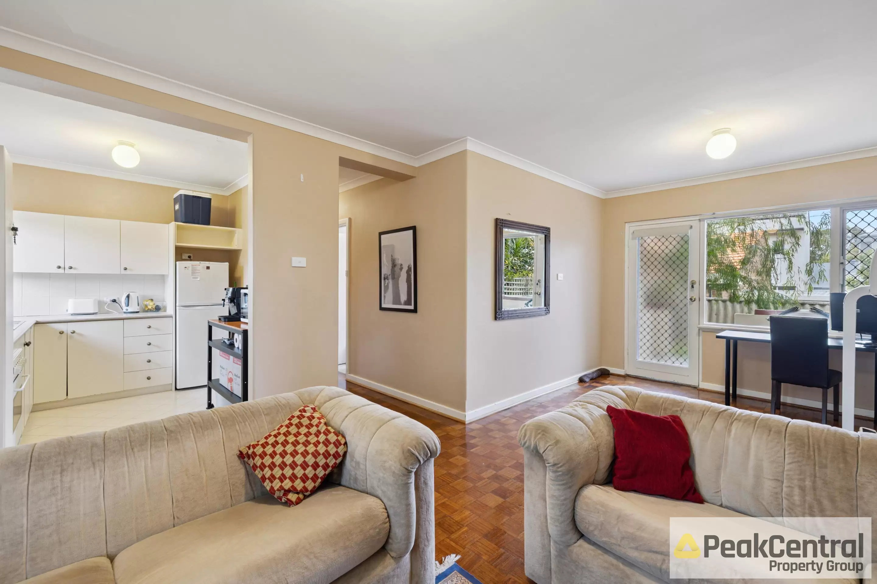 2/245 Coode Street, Como Sold by Peak Central Property Group - image 3
