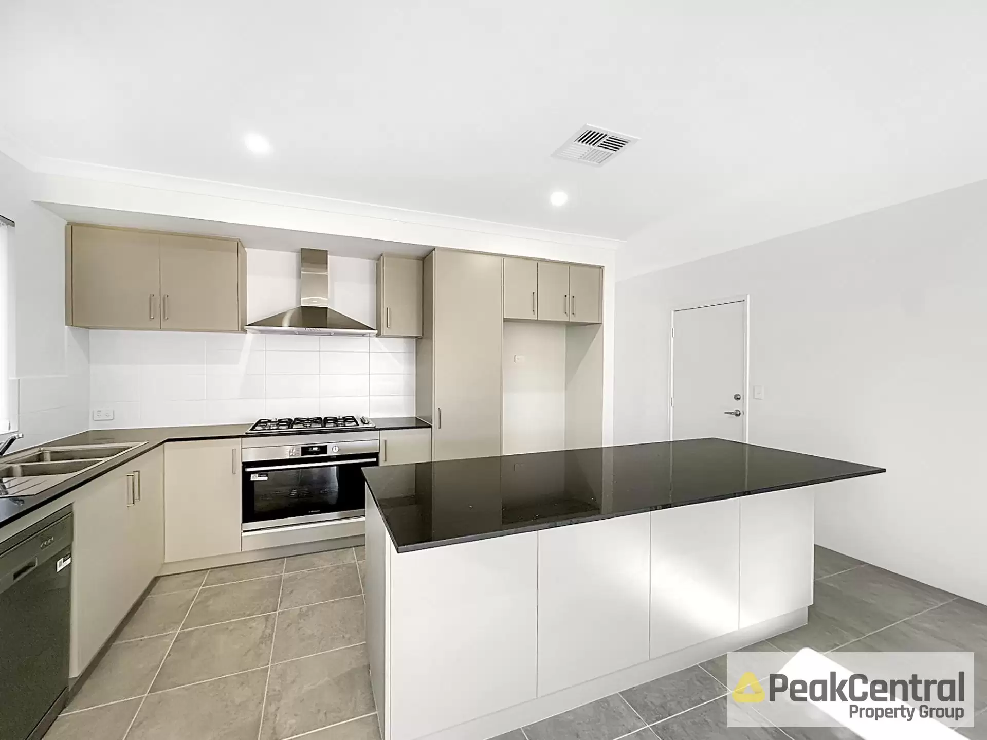 7 Bolsover St, Wellard For Lease by Peak Central Property Group - image 3