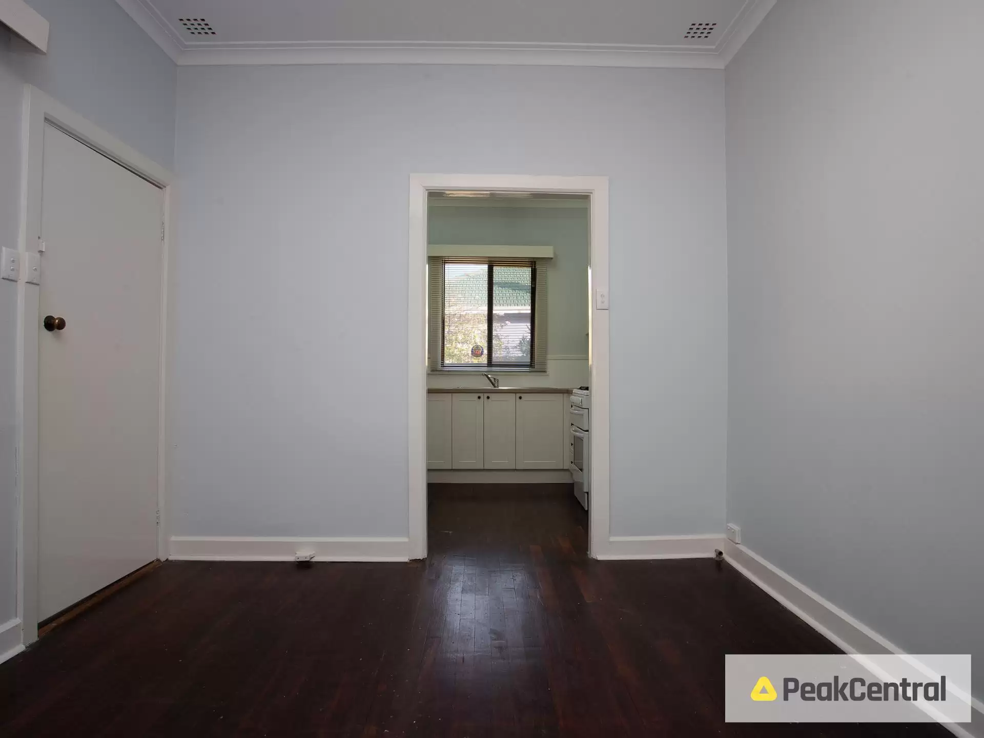 256 Carrington Street, Hilton Leased by Peak Central Property Group - image 5