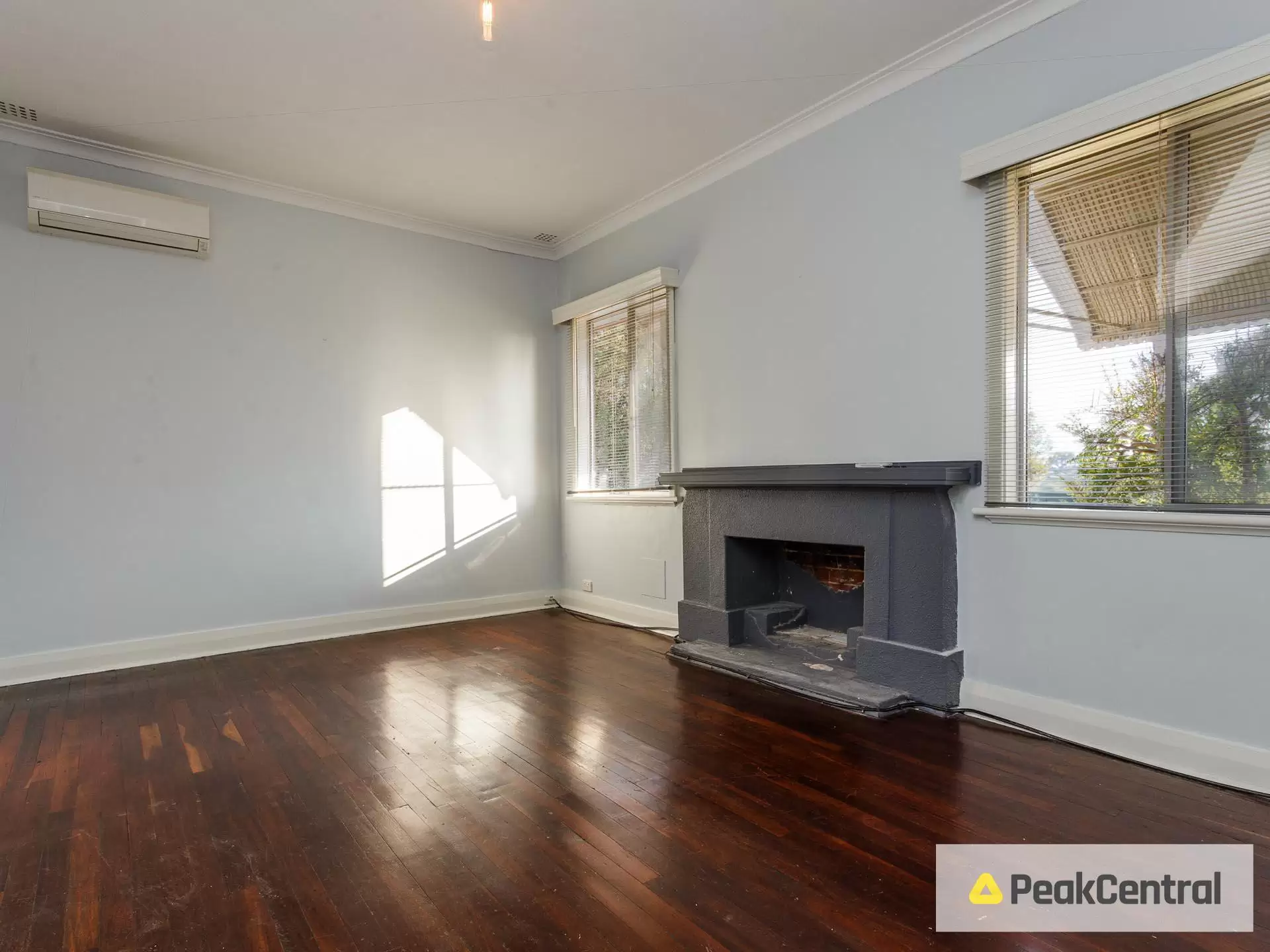 256 Carrington Street, Hilton Leased by Peak Central Property Group - image 3