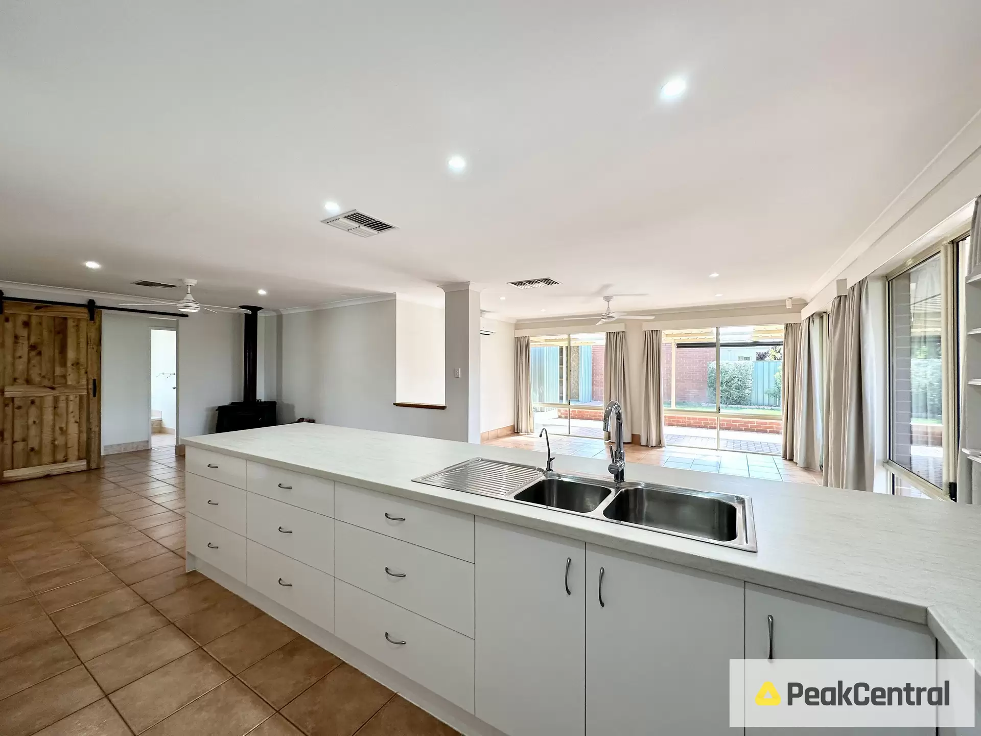 23 Jerrat Mews, Atwell Leased by Peak Central Property Group - image 1