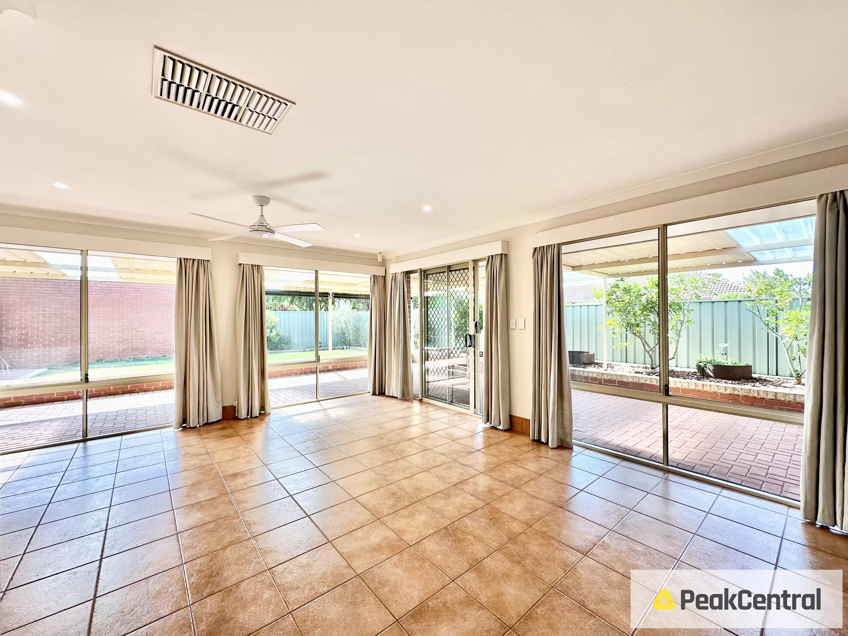 23 Jerrat Mews, Atwell Leased by Peak Central Property Group - image 10