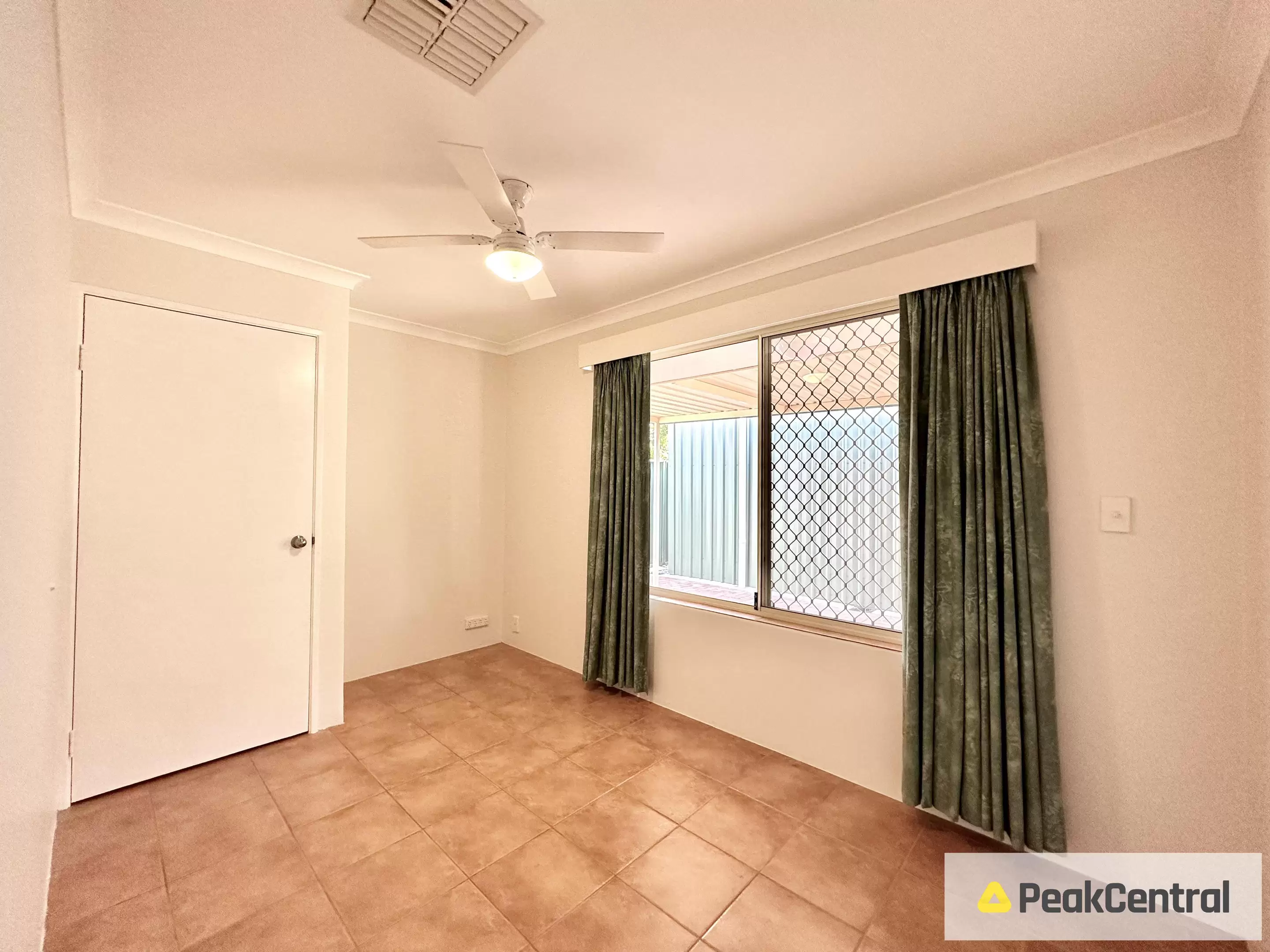 23 Jerrat Mews, Atwell Leased by Peak Central Property Group - image 17