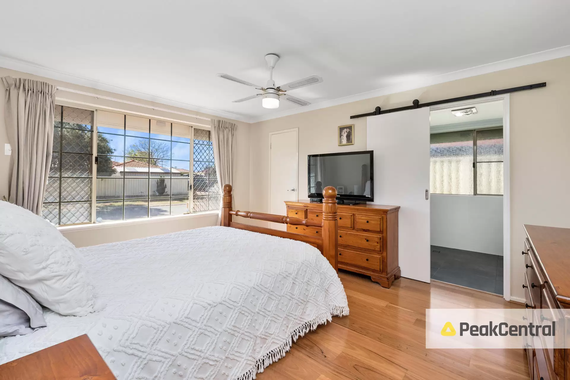 5 Mahogany Loop, Atwell Sold by Peak Central Property Group - image 10