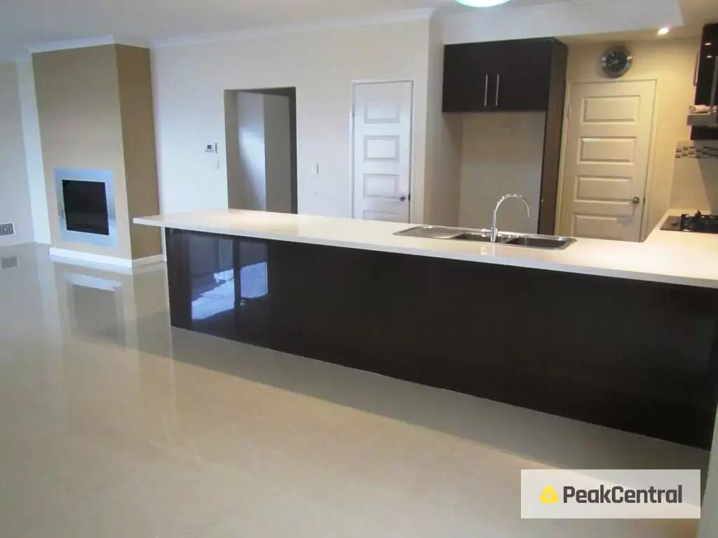 9 Monet Lane, Success Leased by Peak Central Property Group - image 2