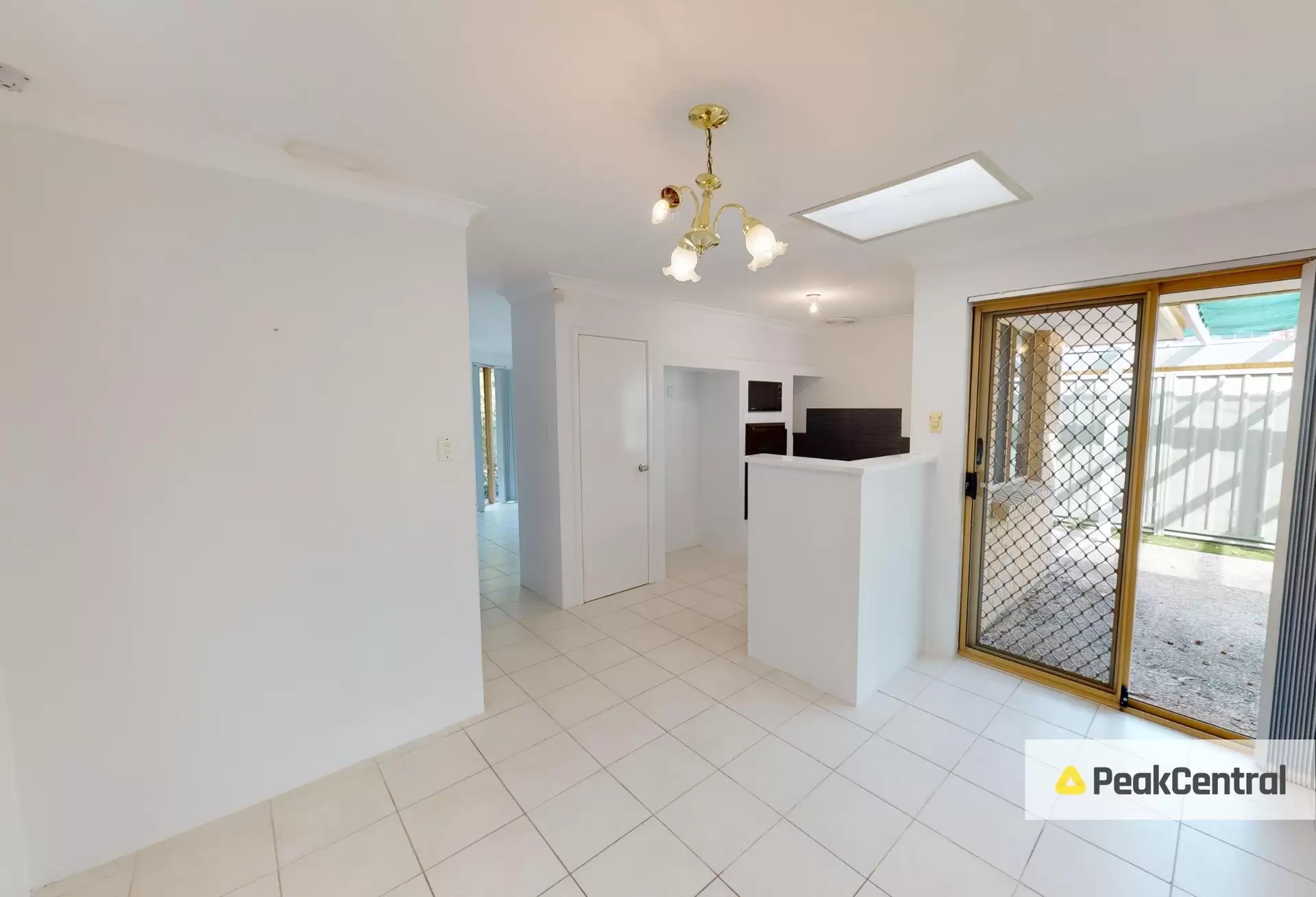 2/164 Bateman Road, Brentwood For Lease by Peak Central Property Group - image 1