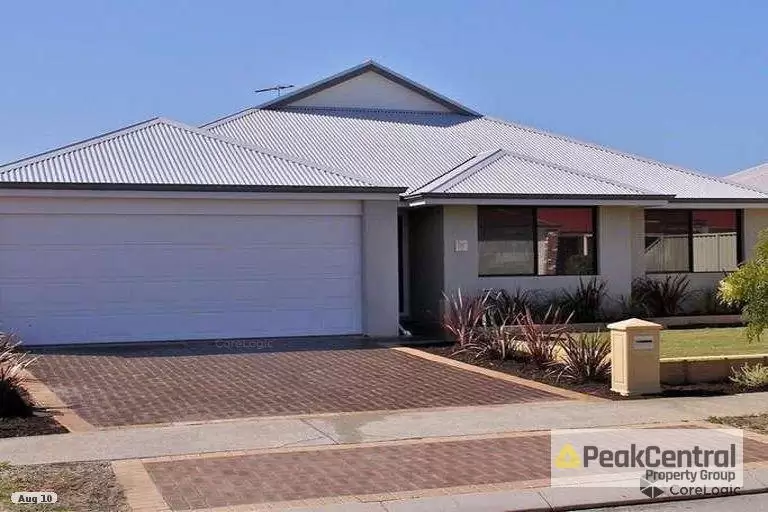 38 Plumwood Avenue, Hammond Park Leased by Peak Central Property Group