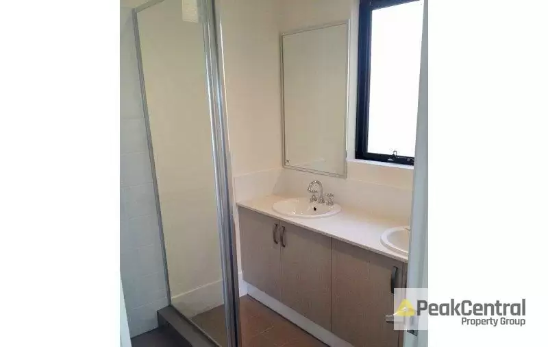 125A Armadale Road, Rivervale Leased by Peak Central Property Group - image 6