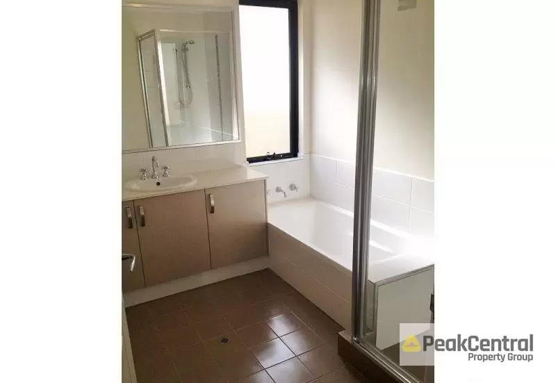 125A Armadale Road, Rivervale Leased by Peak Central Property Group - image 7