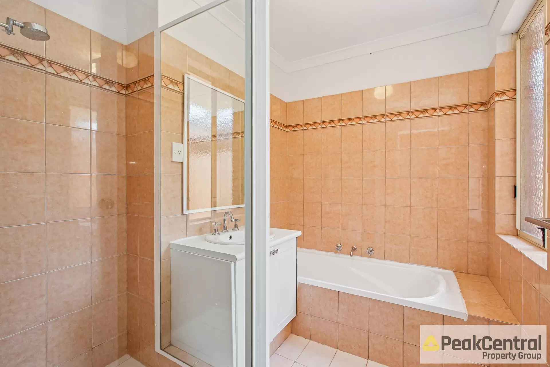 9/51 Laguardia Loop, Port Kennedy Leased by Peak Central Property Group - image 1