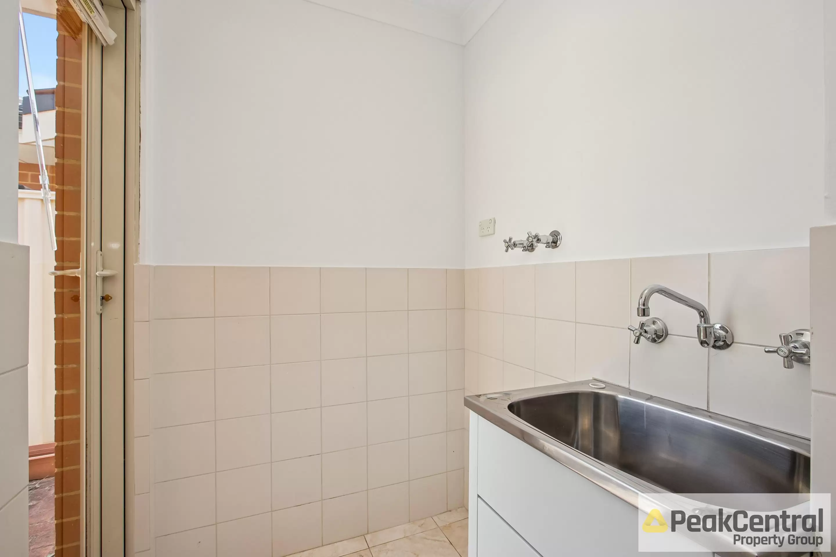9/51 Laguardia Loop, Port Kennedy Leased by Peak Central Property Group - image 15