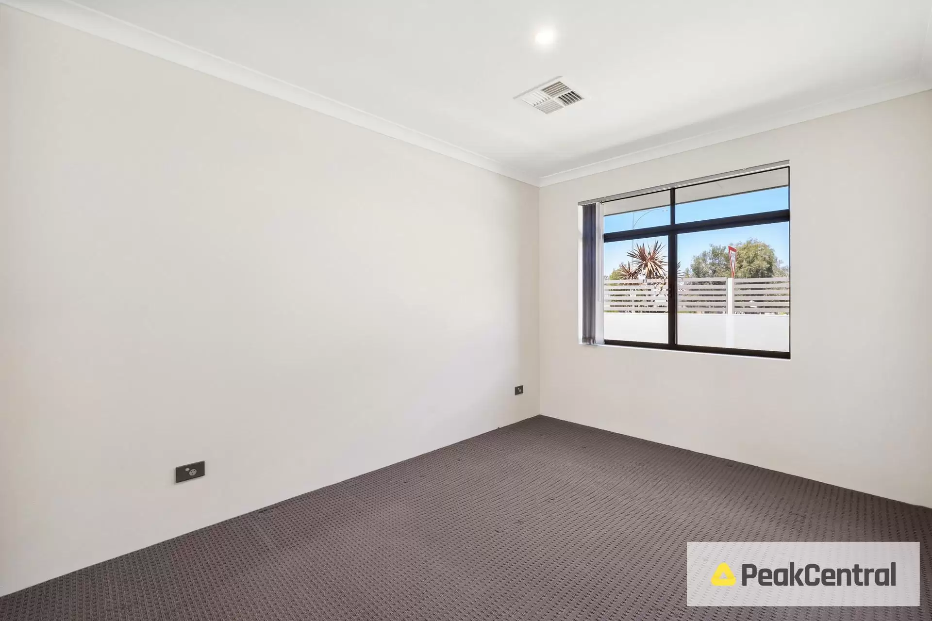 29 Honeywood Avenue, Wandi Leased by Peak Central Property Group - image 8