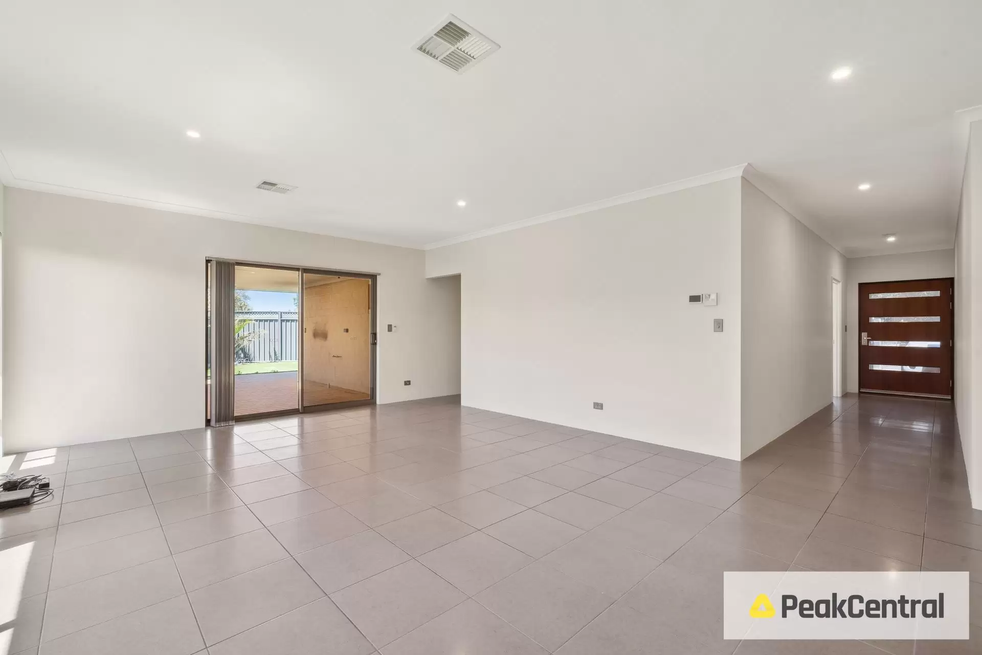 29 Honeywood Avenue, Wandi Leased by Peak Central Property Group - image 14