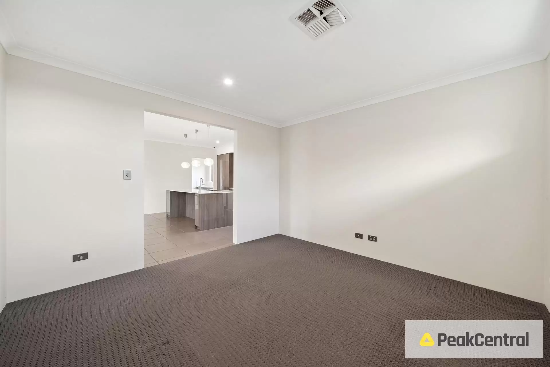 29 Honeywood Avenue, Wandi Leased by Peak Central Property Group - image 10