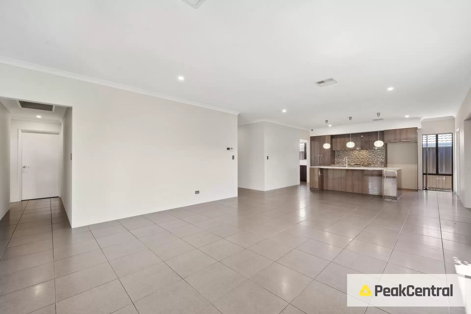 29 Honeywood Avenue, Wandi Leased by Peak Central Property Group - image 15