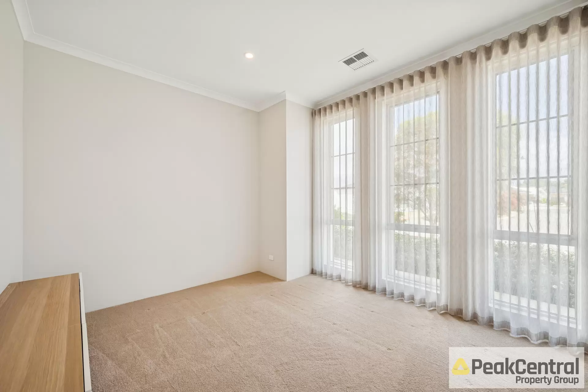 22 Lapis Road, Treeby Leased by Peak Central Property Group - image 1