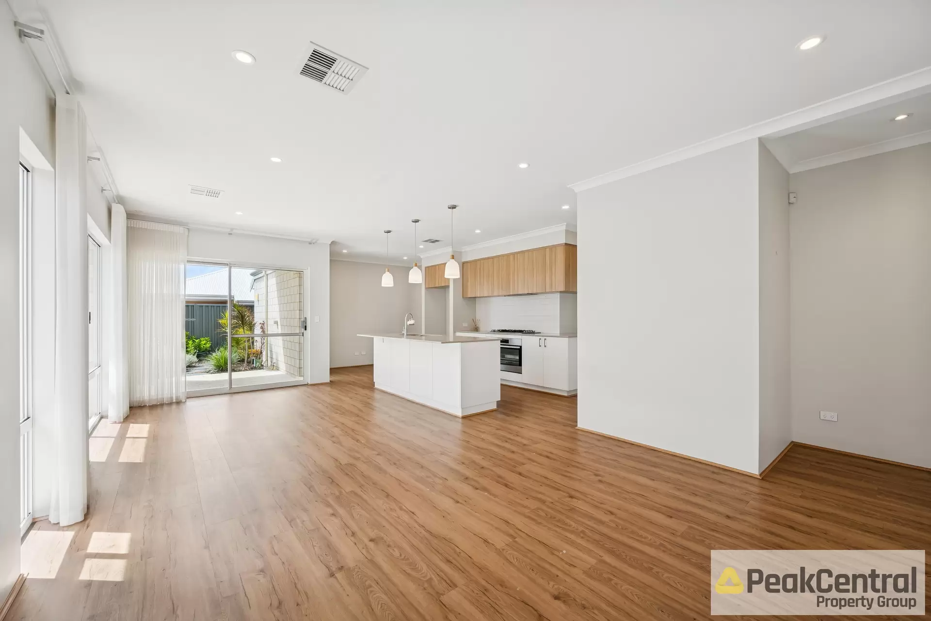 22 Lapis Road, Treeby Leased by Peak Central Property Group - image 1
