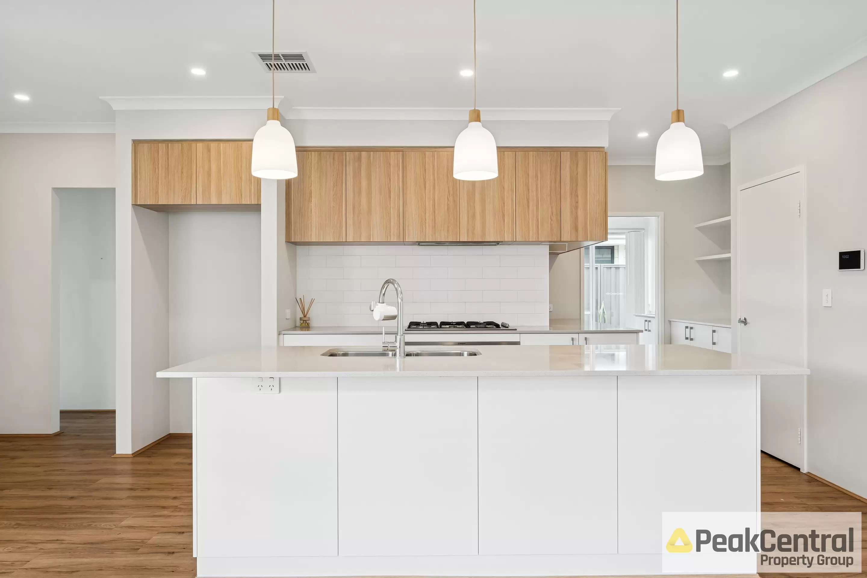 22 Lapis Road, Treeby Leased by Peak Central Property Group - image 6